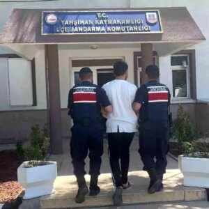 hukumlu jasat ile yakalandi LDjpNDxq