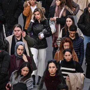 milyonlarca genc bosta geziyor turkiyenin aci gercegi ortaya cikti SSHB6Amq