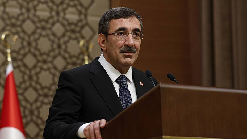 kktcdeki secimlere iliskin kulliyeden ilk yorum secimler kktcnin devlet ve secmen olarak olgunlugunu bir kez daha ortaya koymustur Ml5NAUdW.jpg