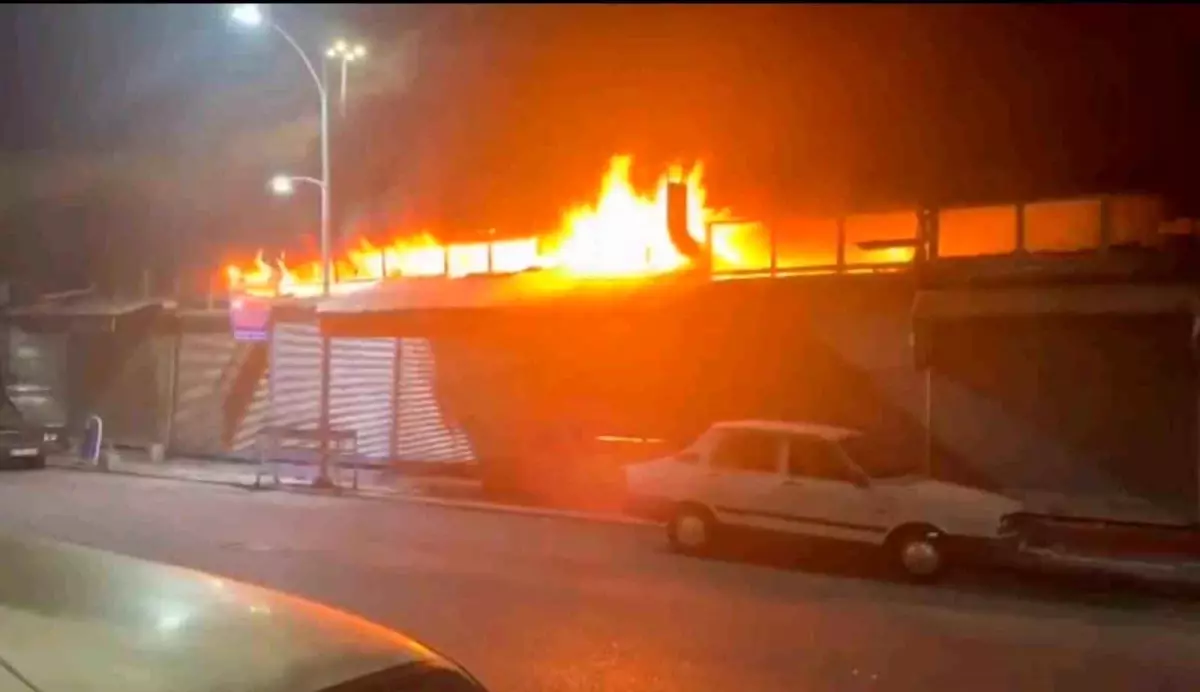 sanliurfada lokanta yangini QQfN2WTR.jpg