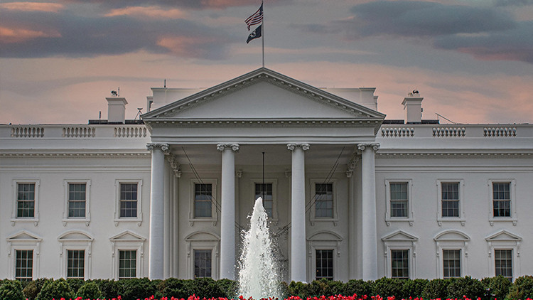 abd tarihinin en uzun kapanmasi bakan uyardi havalimanlarinda kaos yasanacak 3jfRgVud.jpg