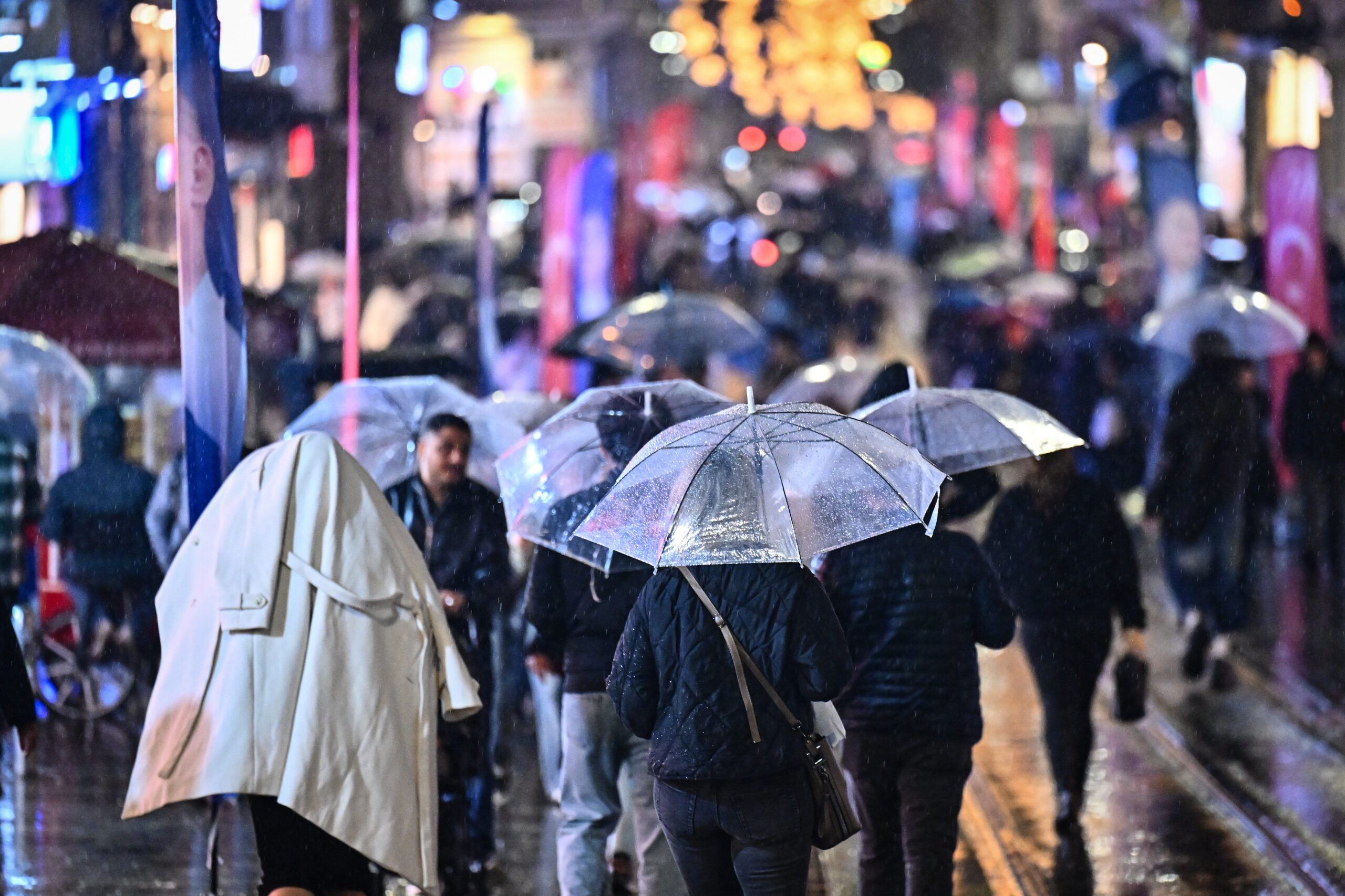 meteorolojiden 30 il icin uyari saganak yagis etkili olacak 3fOEsKG9.jpg