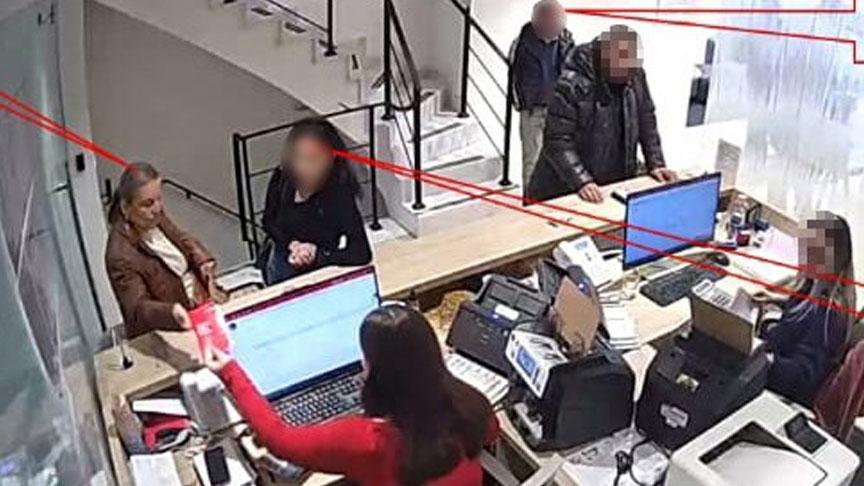 sislide bakimevi skandali doktor ve 3 personelden 79 yasindaki kadina soke eden tuzak szWeDFTc.jpg