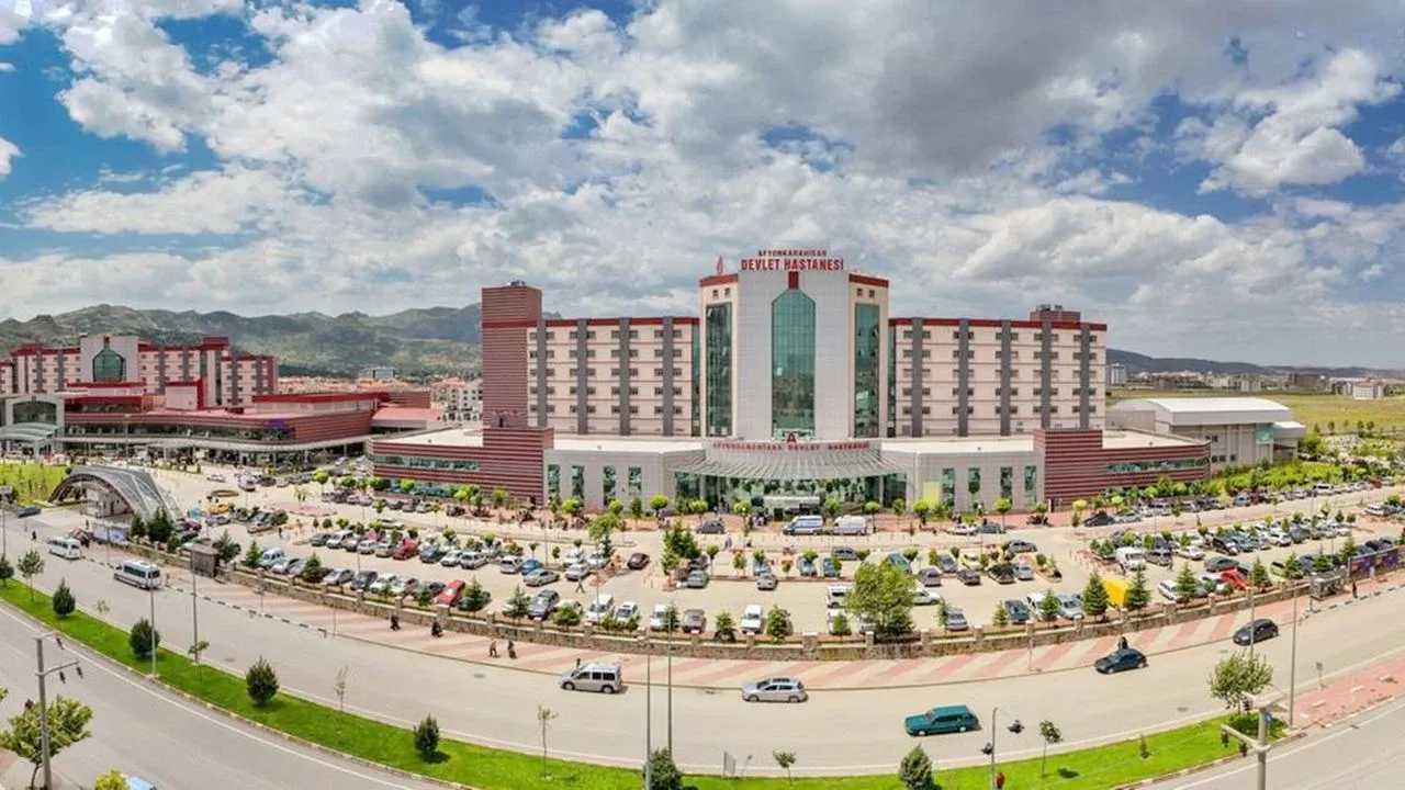 Baskı Gören Hemşire İntihar Girişinde Bulundu İddiası